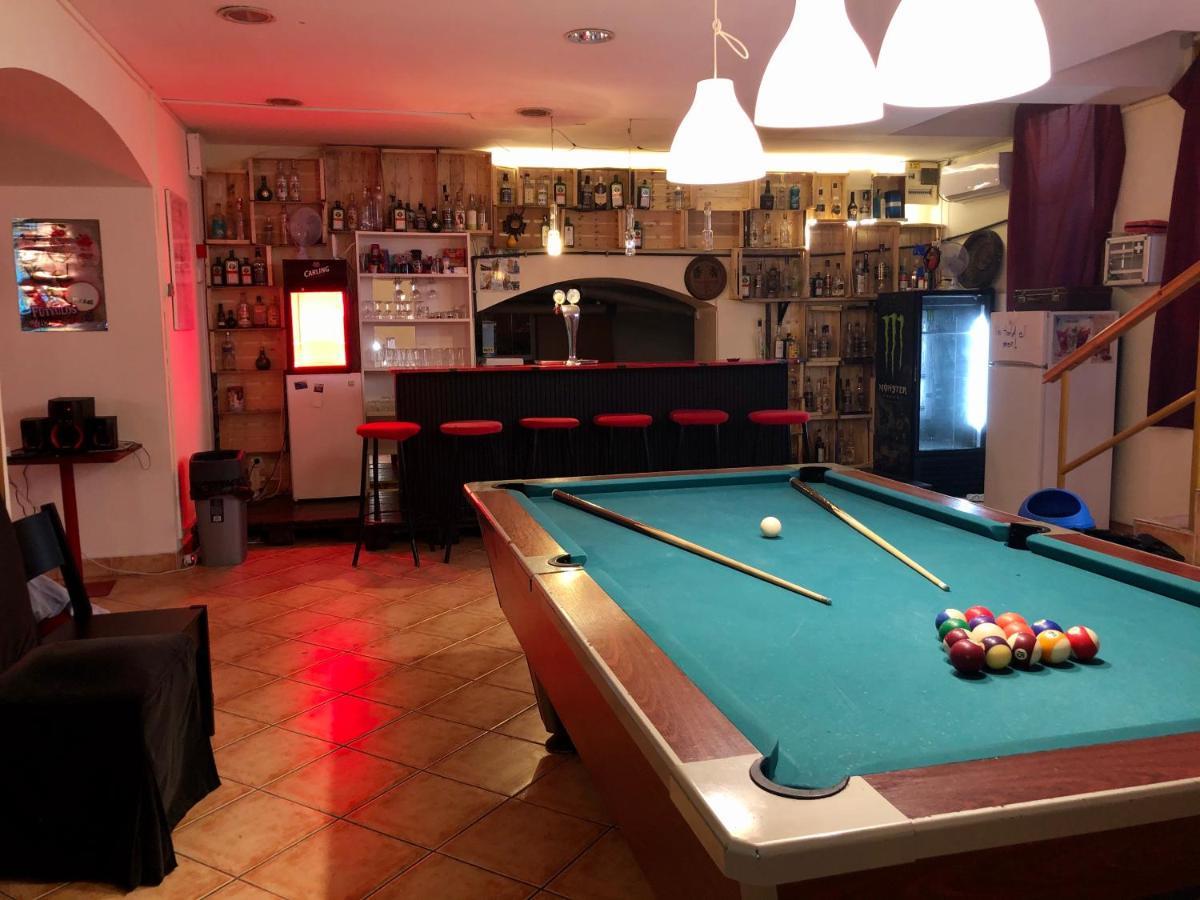 Whole Basement Former Pub3 For Bachelor / Bachelorette Party Budapest Eksteriør billede